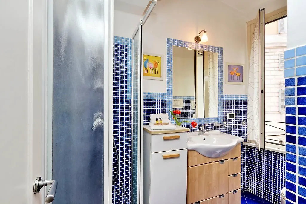 Rome Accommodation Leonina Apartment 펜션